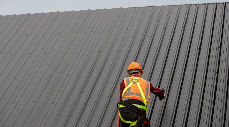 Professional metal roof installation in Pearland, TX